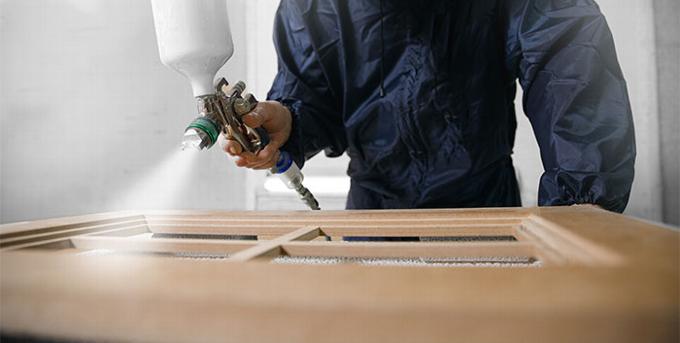 spray painting kitchen cabinet doors